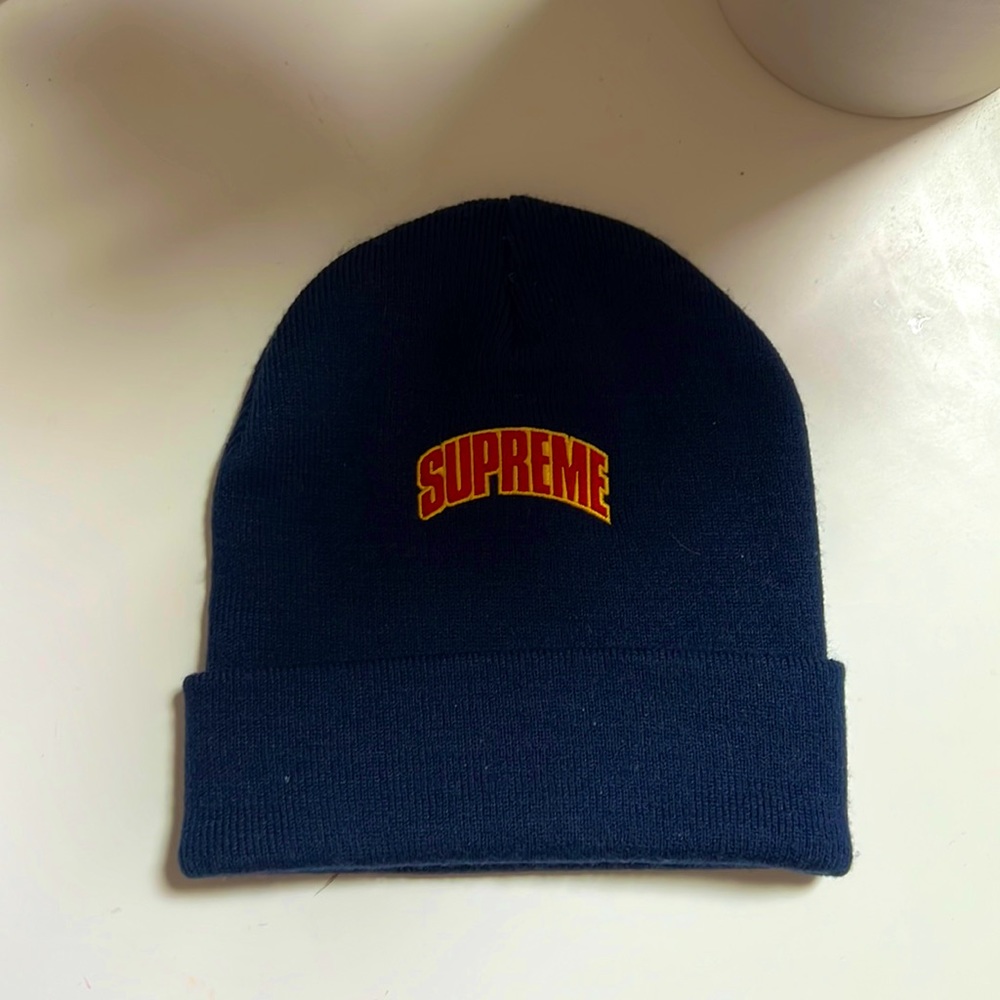 Authentic Supreme New York navy red logo knit beanie hat